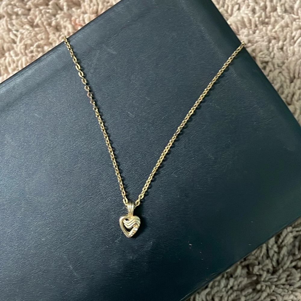 Vintage Heart Necklace with a small diamond